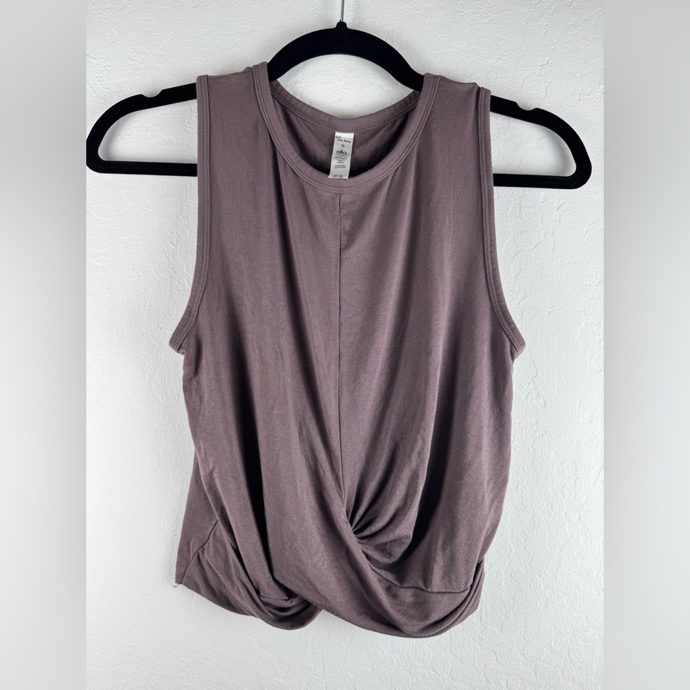 ALO Yoga Cover Tank Size Small $58 - Picture 6 of 11